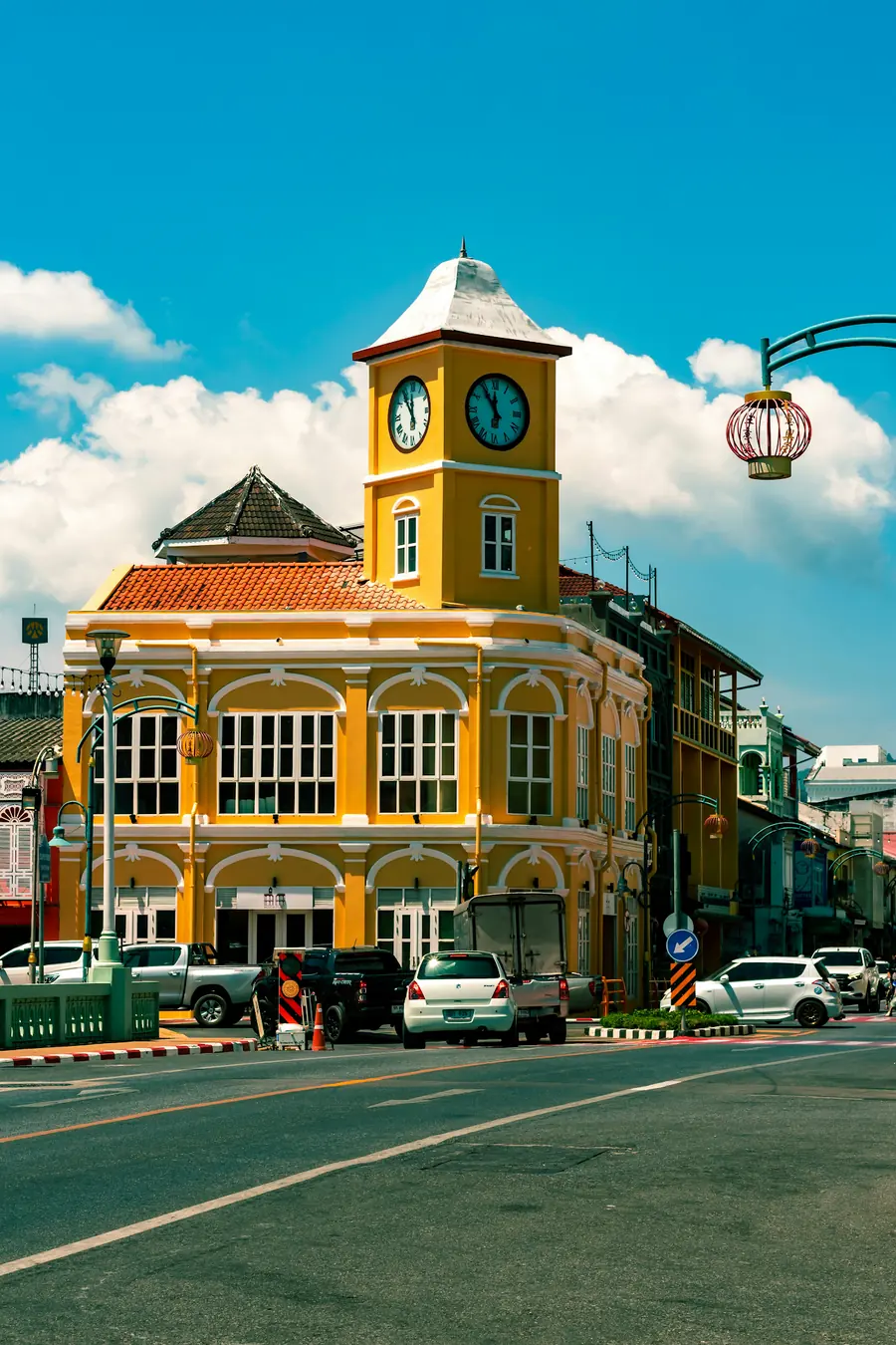 Phuket Old Town food tour